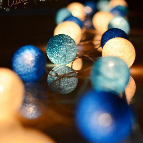 20 LED Cotton Ball Garland String Lights